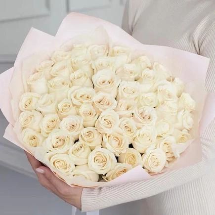 Букет из 51 белой розы (Кения) 40 см