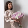 Букет из 15 кустовых хризантем микс в Тюмени