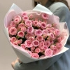 Букет из 15 розовых кустовых роз